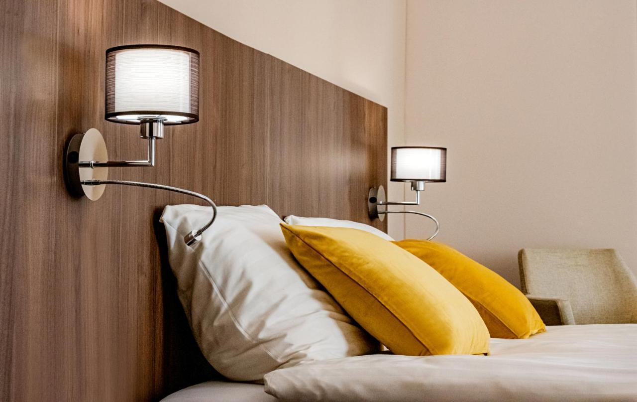Furdo Hotel*** Залакарос Екстериор снимка